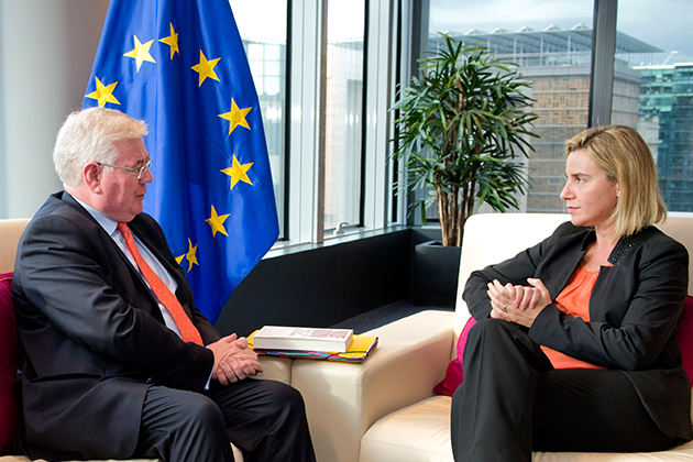 hrvp-meets-eamon-gilmore hrvp-meets-eamon-gilmore